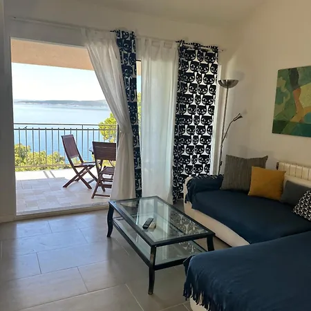 Amari Apartment